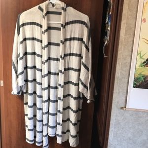 Pink blush brand cardigan / shall